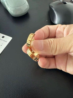 Love Lock Hoops