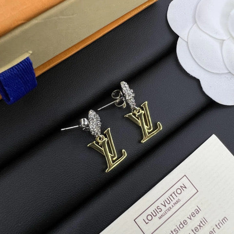 Star studded EARRINGS SET