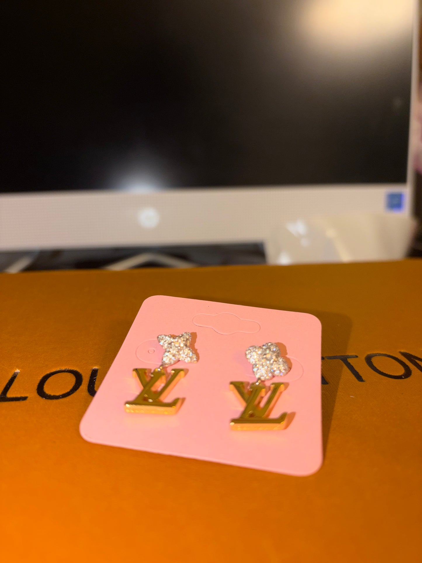 Star studded EARRINGS