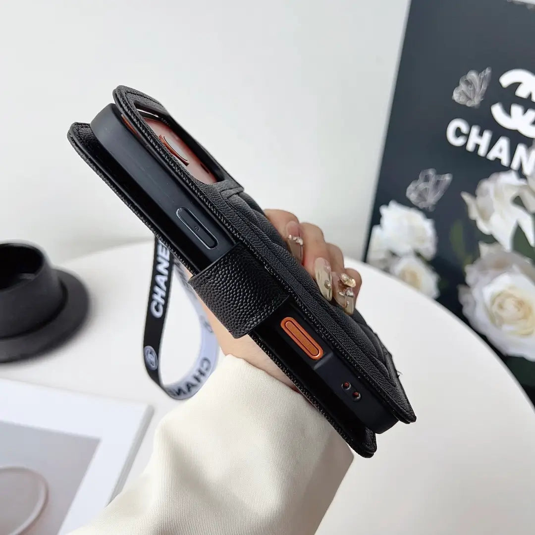 Take me to Paris Case