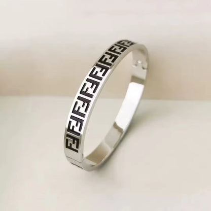 Fen Fact Bangle