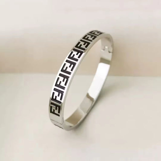 Fen Fact Bangle