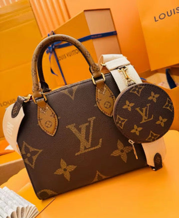MonoLuxe Purse